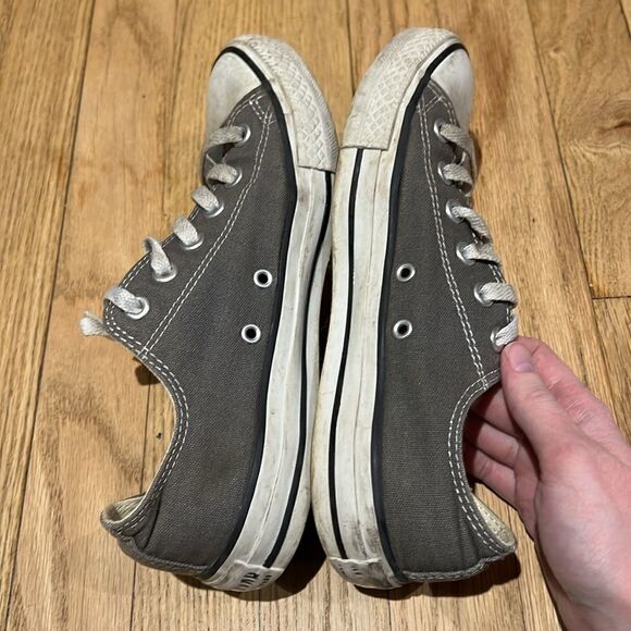 Mens grey low top converse size 6 - Picture 4 of 9